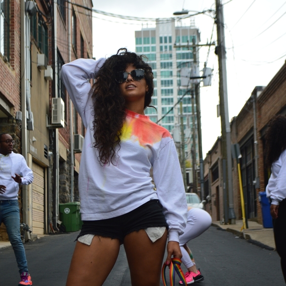 |HĂS| DrippyNeck Long Sleeve - Picture 3 of 10